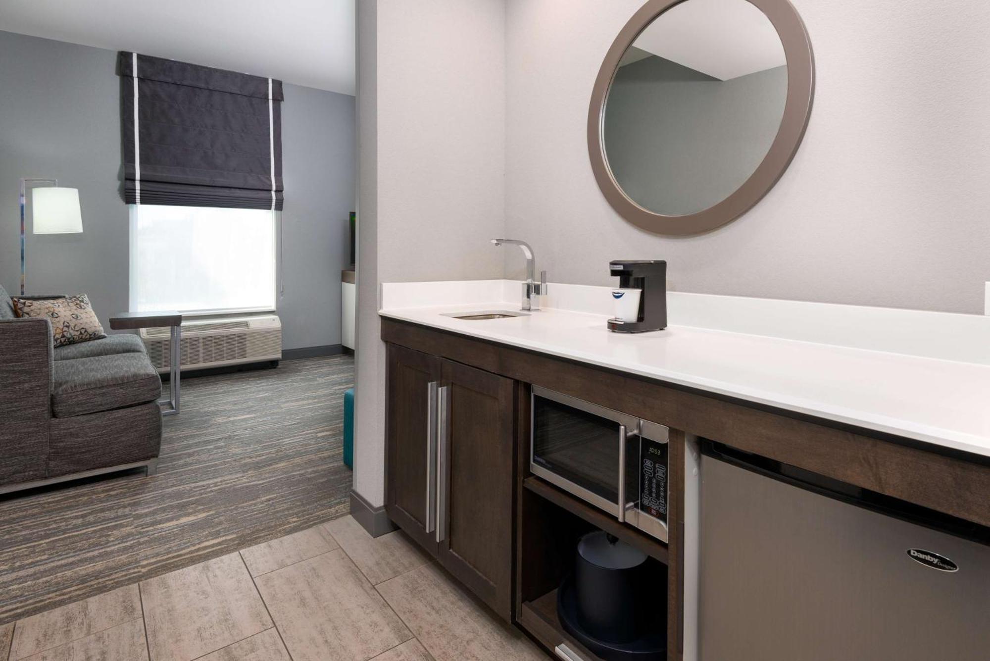 Hampton Inn & Suites Tallahassee Capitol-University Esterno foto