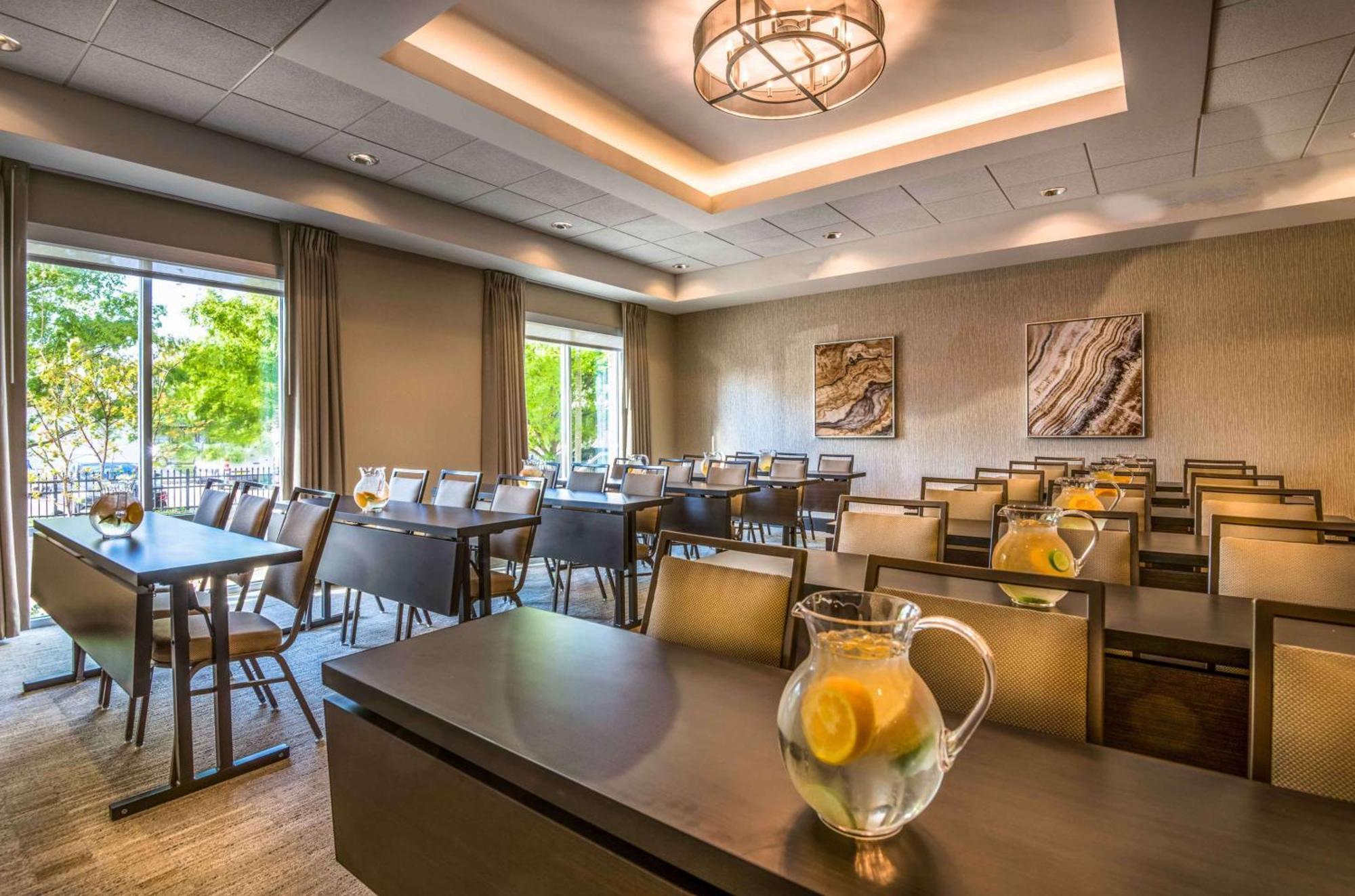 Hampton Inn & Suites Tallahassee Capitol-University Esterno foto